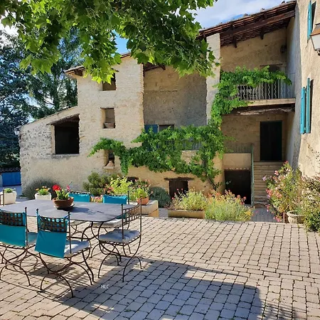 Les Demeures Du Clos Panzió